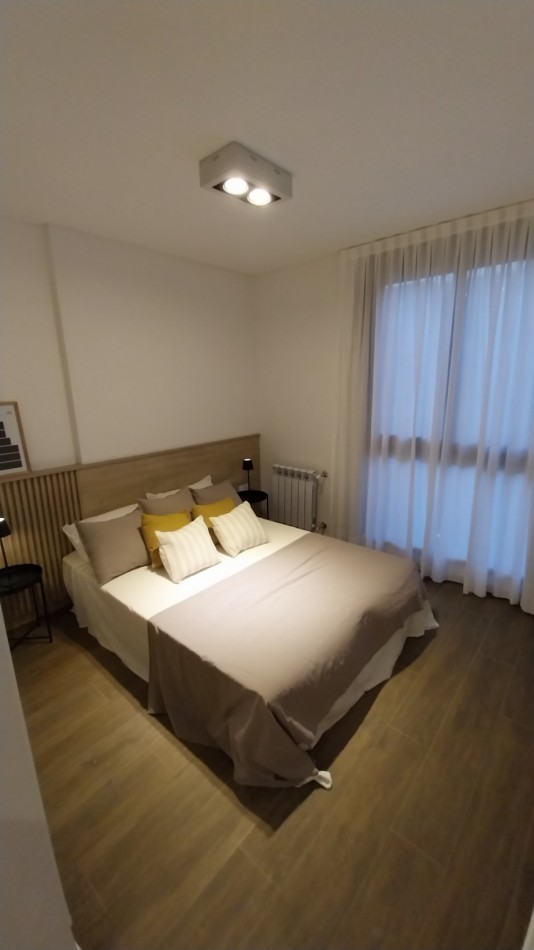 FISHERTON ESTRENAR VENTA CASA CUATRO DORMITORIOS CON PILETA Y PARRILLERO AMENITIES