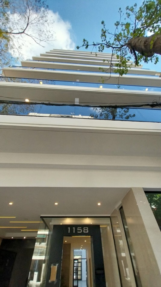 BARRIO MARTIN VENTA DEPARTAMENTO UN DORMITORIO CONTRAFRENTE PISO 3  JUAN MANUEL DE ROSAS Y MENDOZA ESTRENAR