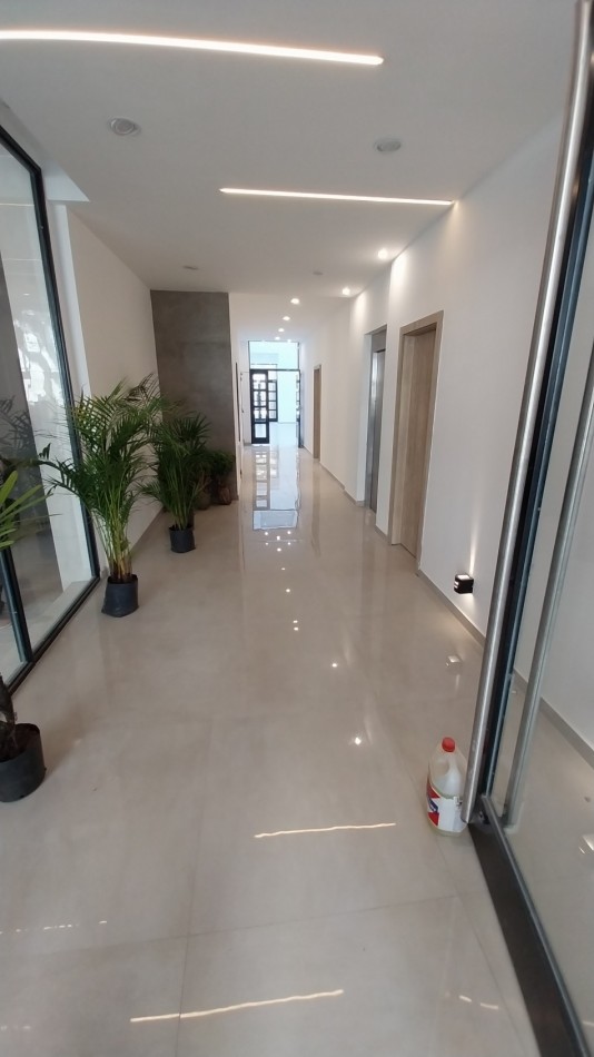 BARRIO MARTIN VENTA DEPARTAMENTO UN DORMITORIO CONTRAFRENTE PISO 3  JUAN MANUEL DE ROSAS Y MENDOZA ESTRENAR