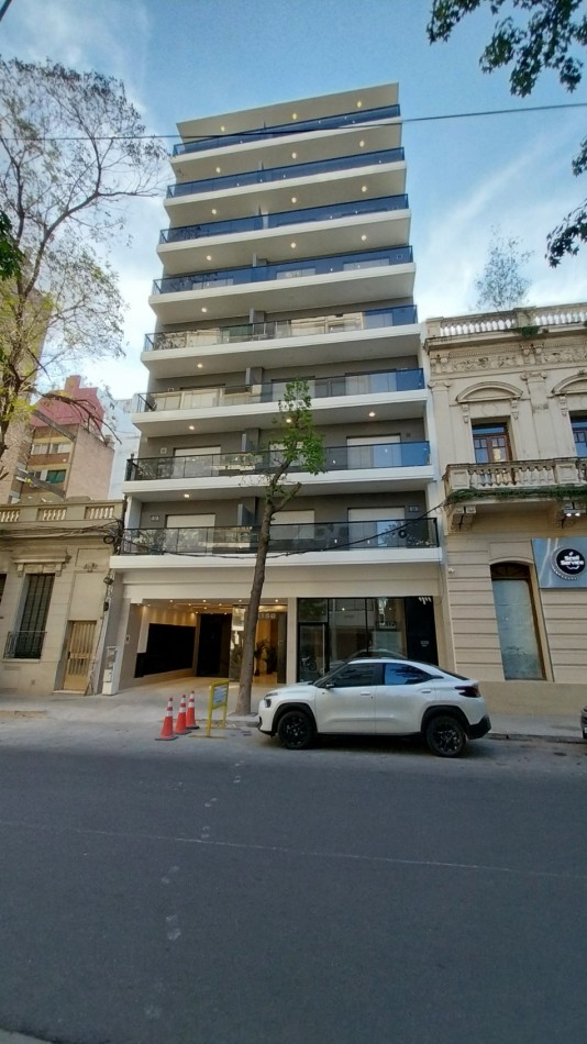 BARRIO MARTIN VENTA DEPARTAMENTO UN DORMITORIO CONTRAFRENTE PISO 3  JUAN MANUEL DE ROSAS Y MENDOZA ESTRENAR