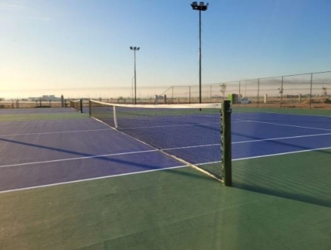 FUNES VENTA DEL MEJOR TERRENO AGUADAS LAKE !