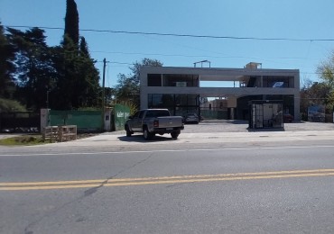 BARRIO PRIVADO VENTA OFICINA PARADA 13 FUNES
